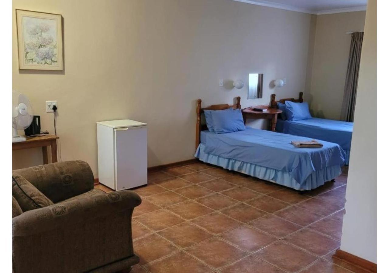 Mumo Lodge Badplaas Bagian luar foto
