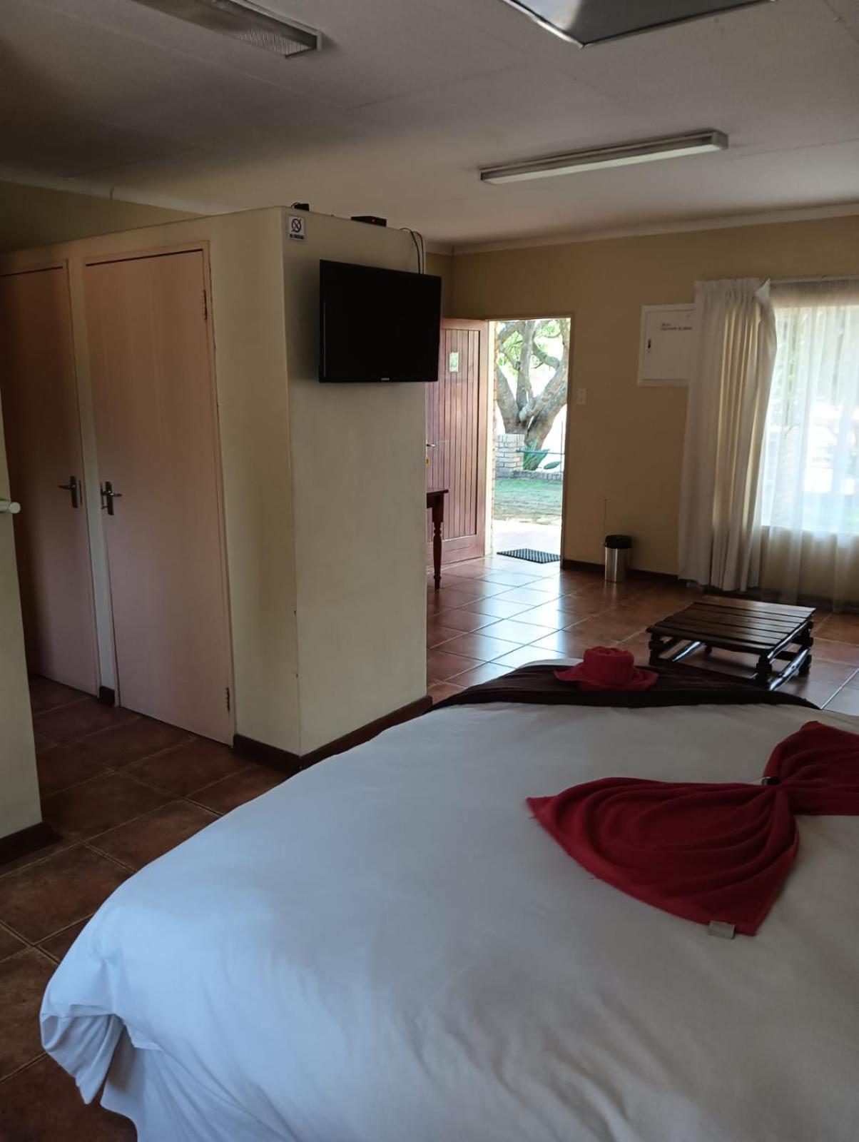 Mumo Lodge Badplaas Bagian luar foto